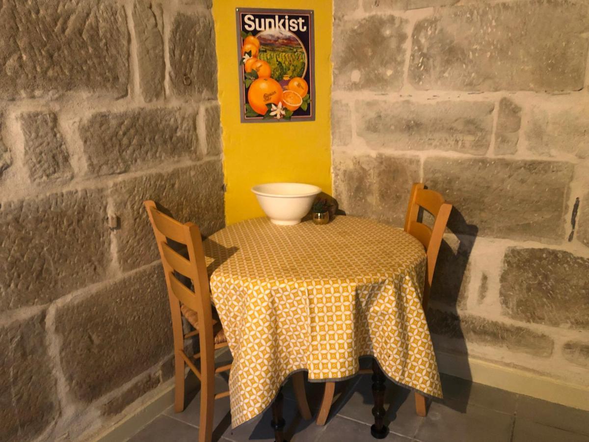 Charming One Bedroom Apartment In Brive Center 外观 照片